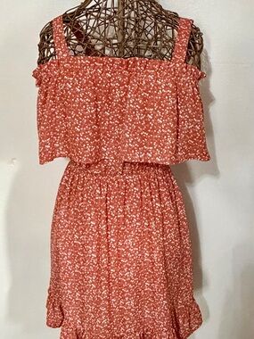 Charlotte Russe Coral Floral Off-Shoulder Mini Dress